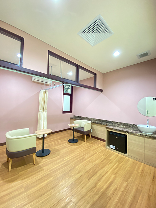 NURSING ROOM Nursing room for breast-feeding female employees to nurse milk for home