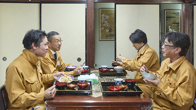 project90_10.jpg